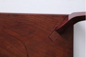 アンティーク雑貨　古民具・骨董　総欅材の漆が美しい花台ととても小さな桑材の花台のセット