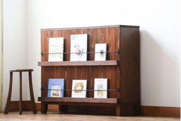 アンティーク家具　アンティーク　ブックラック付き!古い木製のマス目本棚(1)