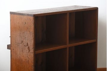 アンティーク家具　アンティーク　ブックラック付き!古い木製のマス目本棚(1)