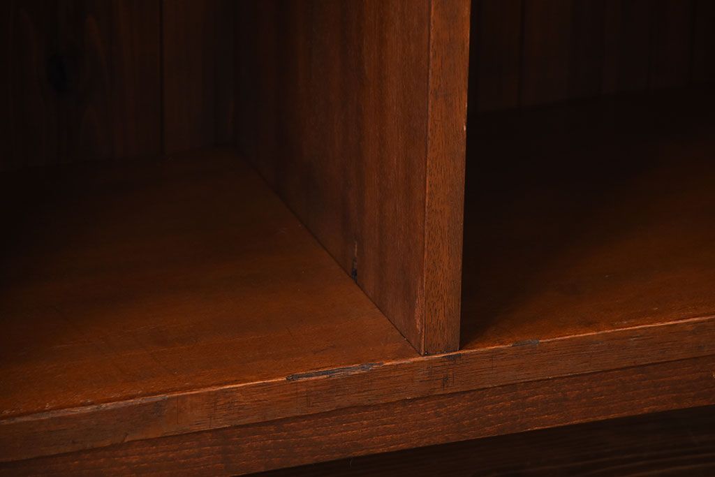 アンティーク家具　アンティーク　ブックラック付き!古い木製のマス目本棚(2)