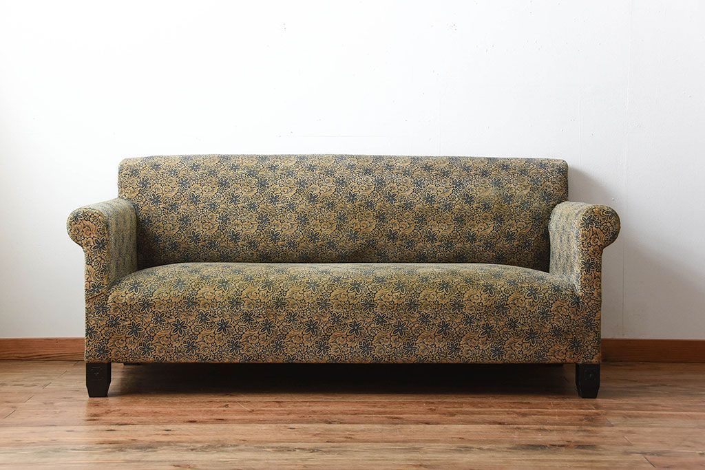 アンティーク家具　和製アンティーク　古い洋館の大きな3人掛けソファ