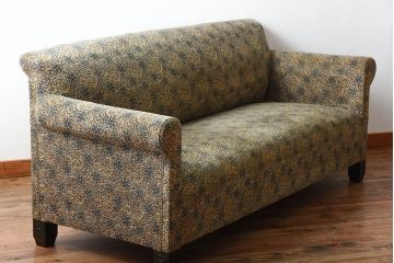 アンティーク家具　和製アンティーク　古い洋館の大きな3人掛けソファ