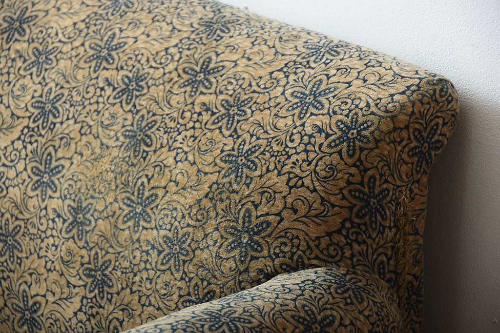 アンティーク家具　和製アンティーク　古い洋館の大きな3人掛けソファ