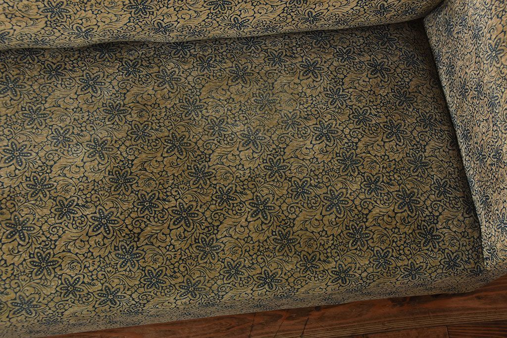 アンティーク家具　和製アンティーク　古い洋館の大きな3人掛けソファ