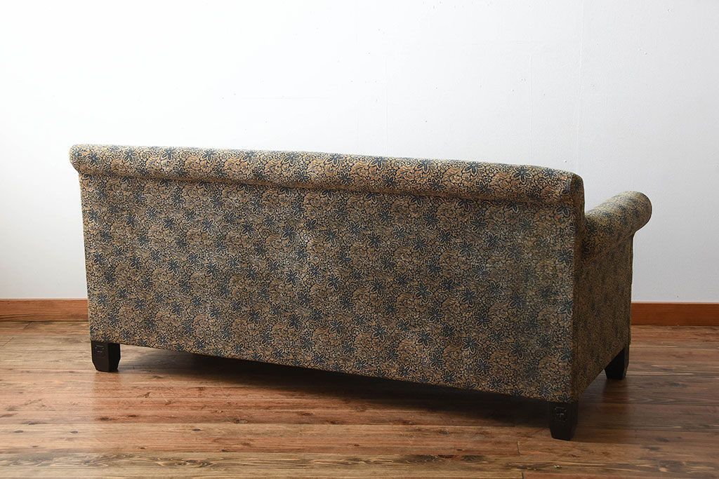 アンティーク家具　和製アンティーク　古い洋館の大きな3人掛けソファ