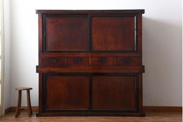 アンティーク家具　古民具・骨董　前面欅材!米沢地方の味わい深い水屋箪笥