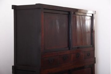 アンティーク家具　古民具・骨董　前面欅材!米沢地方の味わい深い水屋箪笥