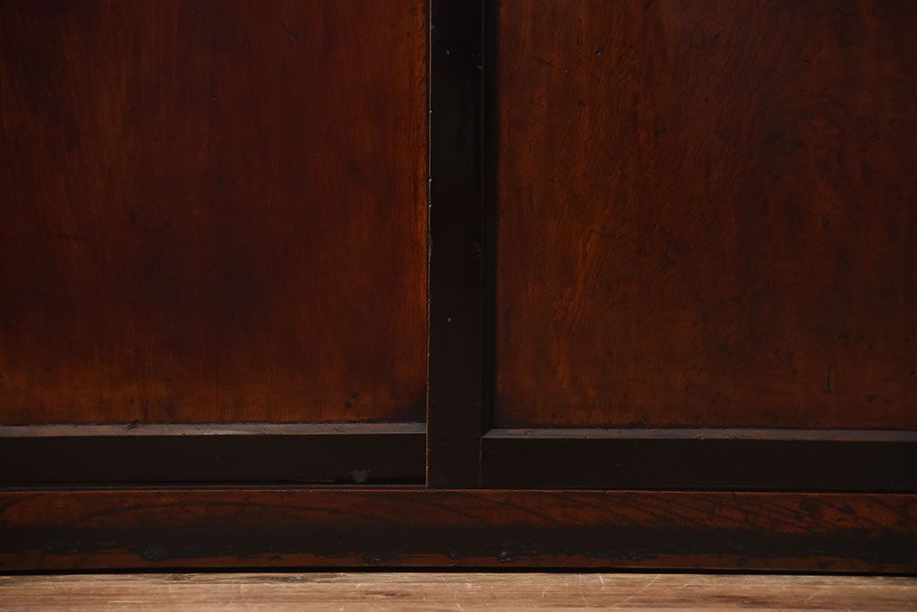 アンティーク家具　古民具・骨董　前面欅材!米沢地方の味わい深い水屋箪笥