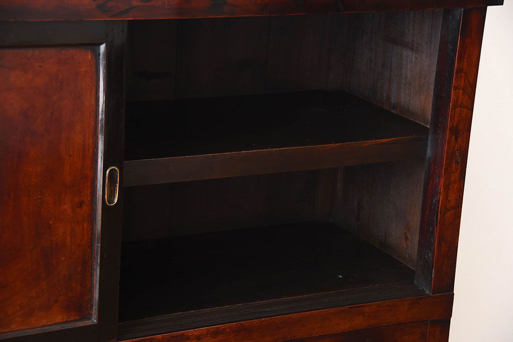 アンティーク家具　古民具・骨董　前面欅材!米沢地方の味わい深い水屋箪笥