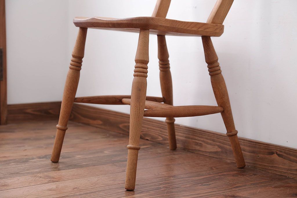 中古　パシフィックファニチャーサービス(P.F.S)製ダイニングチェア(1)