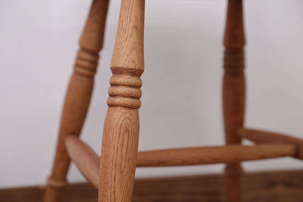 中古　パシフィックファニチャーサービス(P.F.S)製ダイニングチェア(1)