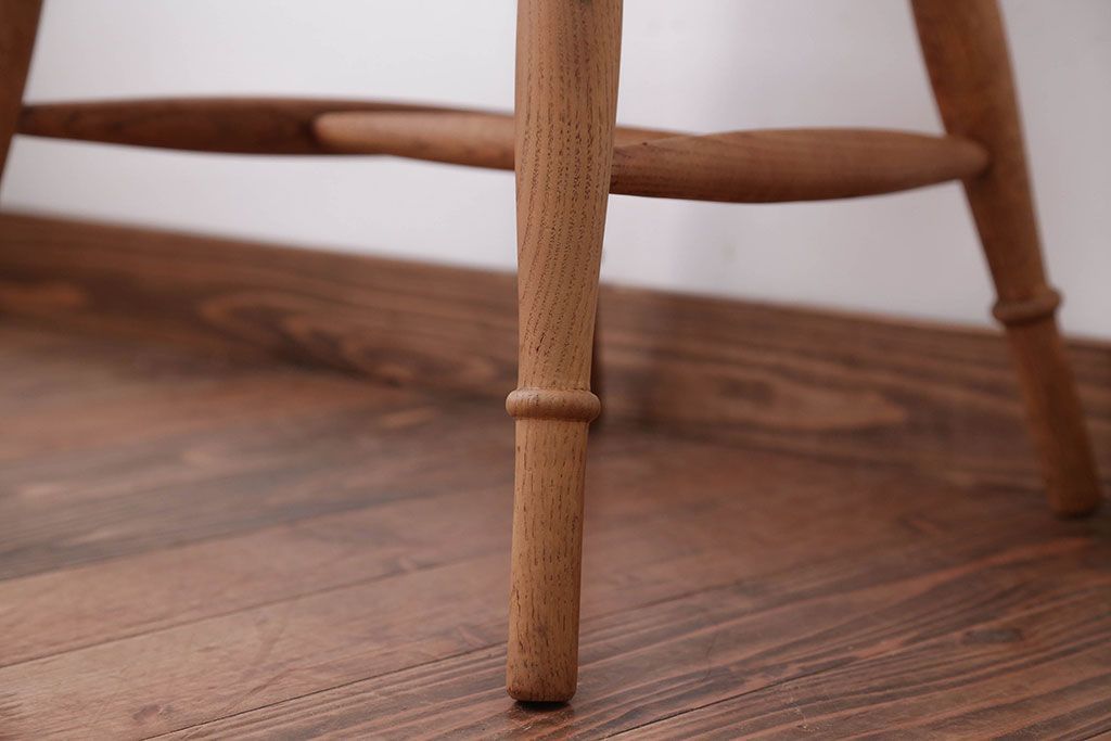 中古　パシフィックファニチャーサービス(P.F.S)製ダイニングチェア(1)