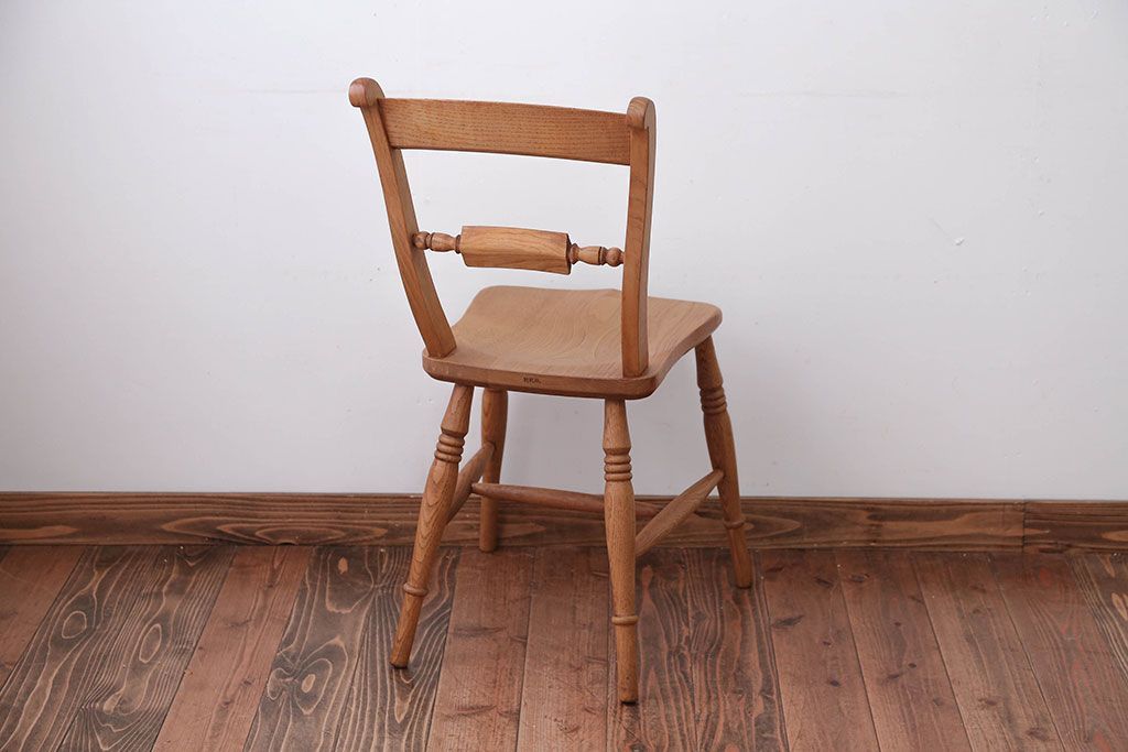 中古　パシフィックファニチャーサービス(P.F.S)製ダイニングチェア(1)