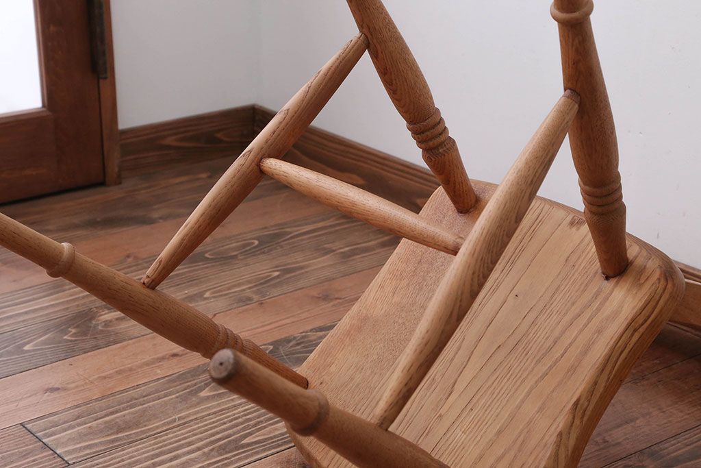 中古　パシフィックファニチャーサービス(P.F.S)製ダイニングチェア(1)