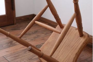 中古　パシフィックファニチャーサービス(P.F.S)製ダイニングチェア(1)