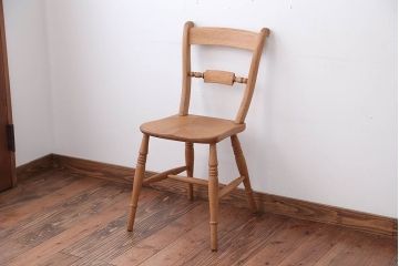 中古　パシフィックファニチャーサービス(P.F.S)製ダイニングチェア(2)