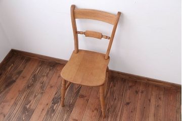 中古　パシフィックファニチャーサービス(P.F.S)製ダイニングチェア(2)