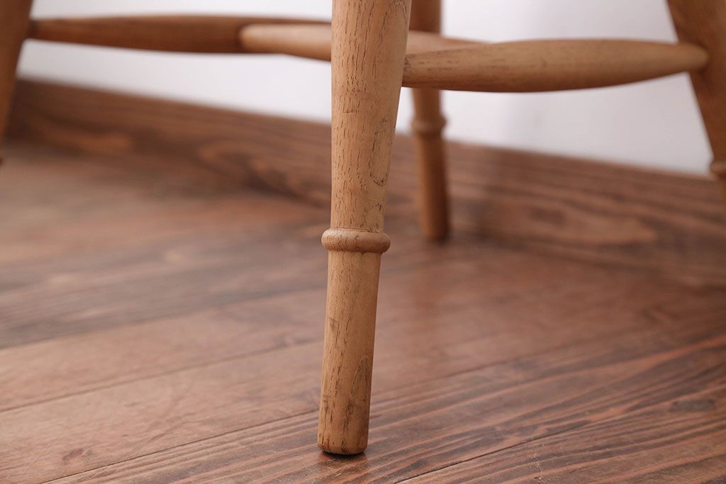 中古　パシフィックファニチャーサービス(P.F.S)製ダイニングチェア(2)