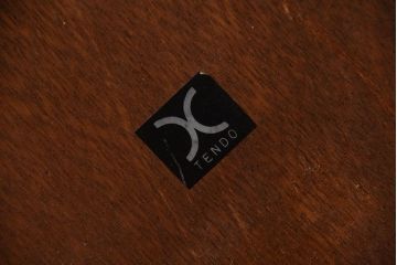 中古　天童木工　ナラ材のラウンドダイニングテーブル