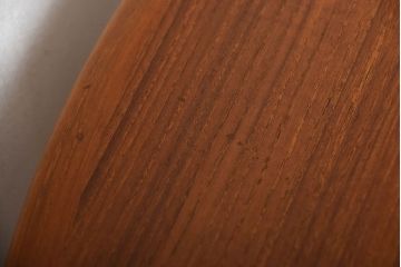 ヴィンテージ家具　北欧ビンテージ　デンマークSkovmand & Andersen社製　チーク材のラウンドダイニングテーブル