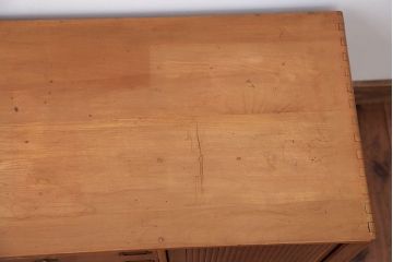 レトロ家具　昭和レトロ　古い木製のシャッター付き小引き出し