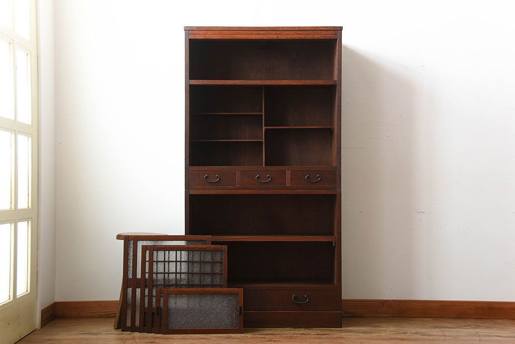 アンティーク家具　和製アンティーク　ダイヤガラス入り!古い木製の2段重ね収納棚