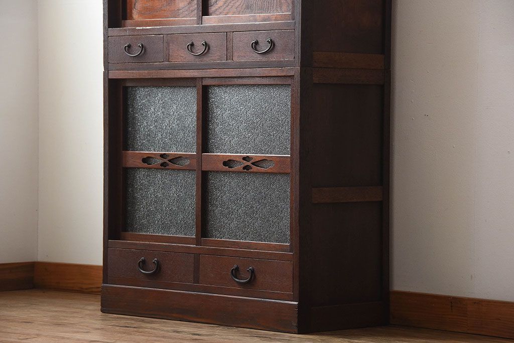 アンティーク家具　和製アンティーク　ダイヤガラス入り!古い木製の2段重ね収納棚