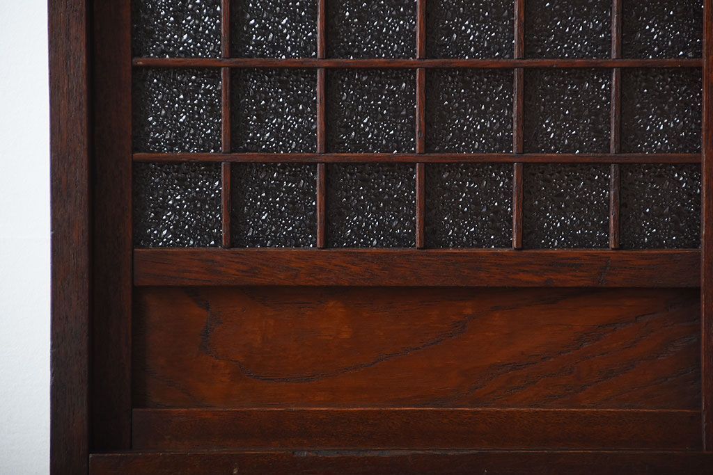 アンティーク家具　和製アンティーク　ダイヤガラス入り!古い木製の2段重ね収納棚