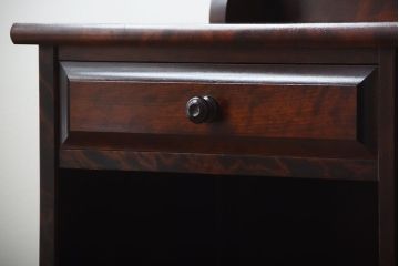 中古　北海道民芸家具　シンプルでおしゃれなドレッサー(スツール付き)