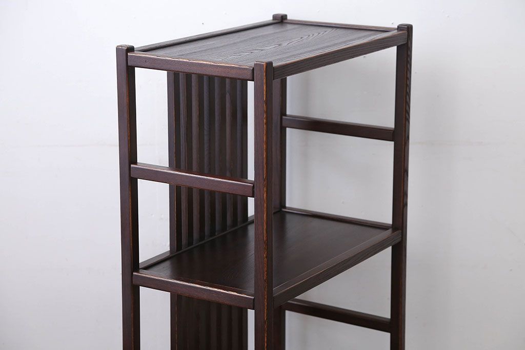 中古　引き出し付き!モダンなデザインの民芸家具風飾り棚