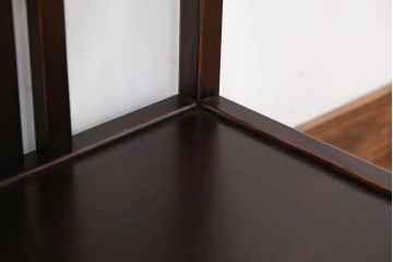 中古　引き出し付き!モダンなデザインの民芸家具風飾り棚