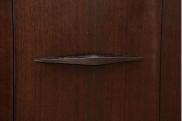 アンティーク家具　アンティーク　脚付き!古い木製の小物収納用サイドキャビネット