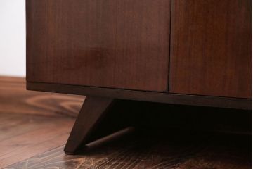 アンティーク家具　アンティーク　脚付き!古い木製の小物収納用サイドキャビネット