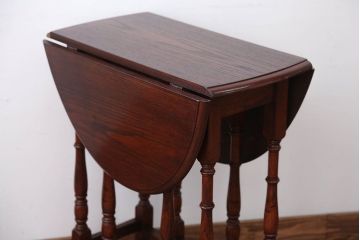 ヴィンテージ家具　イギリスビンテージ　オーク材のゲートレッグテーブル(エクステンションテーブル)