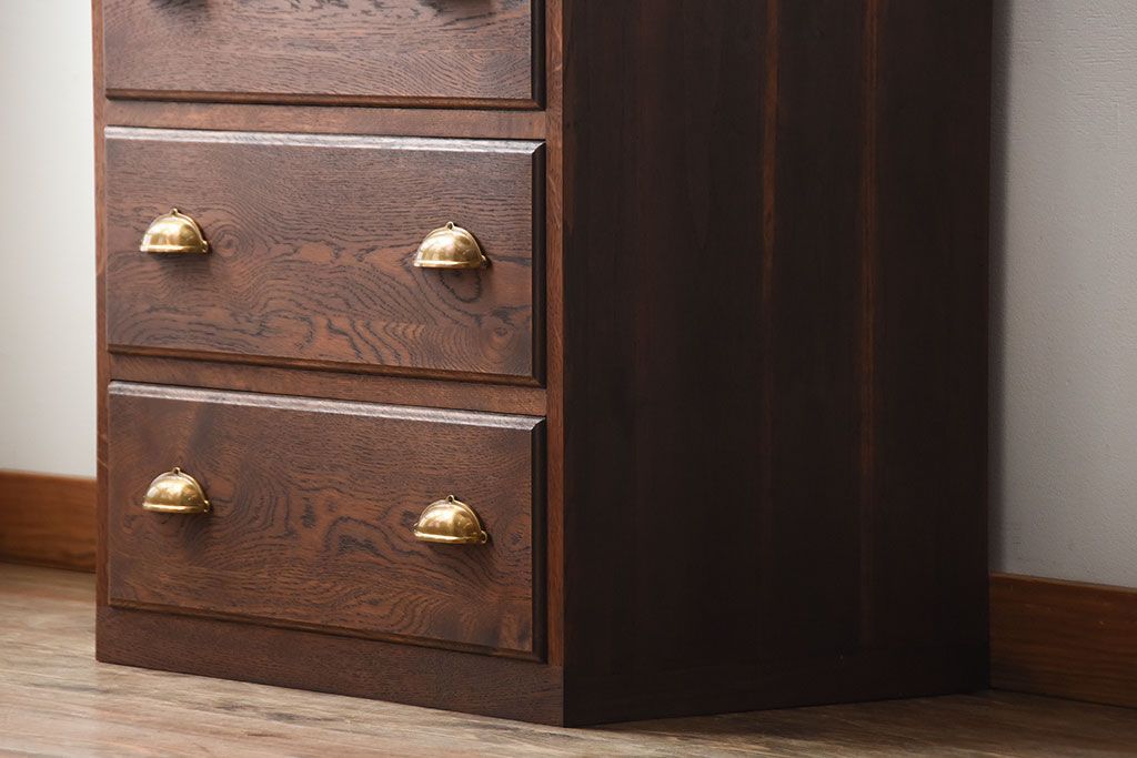 アンティーク家具　アンティーク　前面ナラ材!古い木製のチェスト