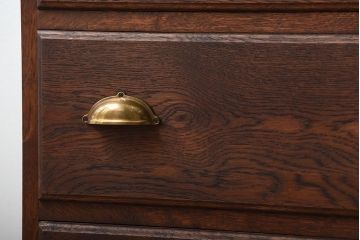 アンティーク家具　アンティーク　前面ナラ材!古い木製のチェスト