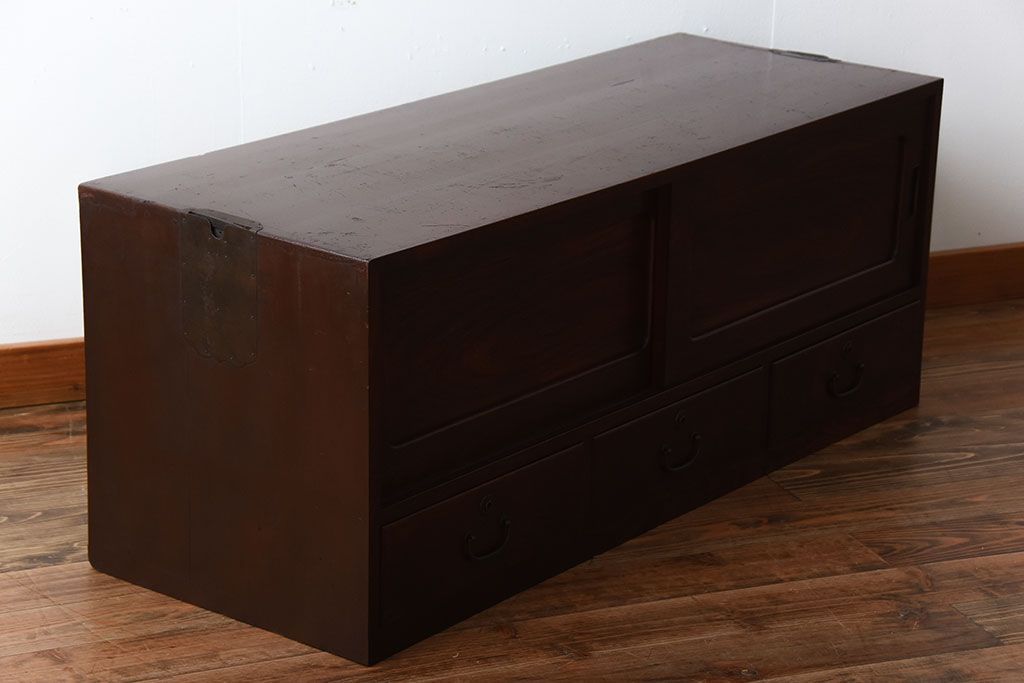 アンティーク家具　和製アンティーク　古い木製の和風なローボード