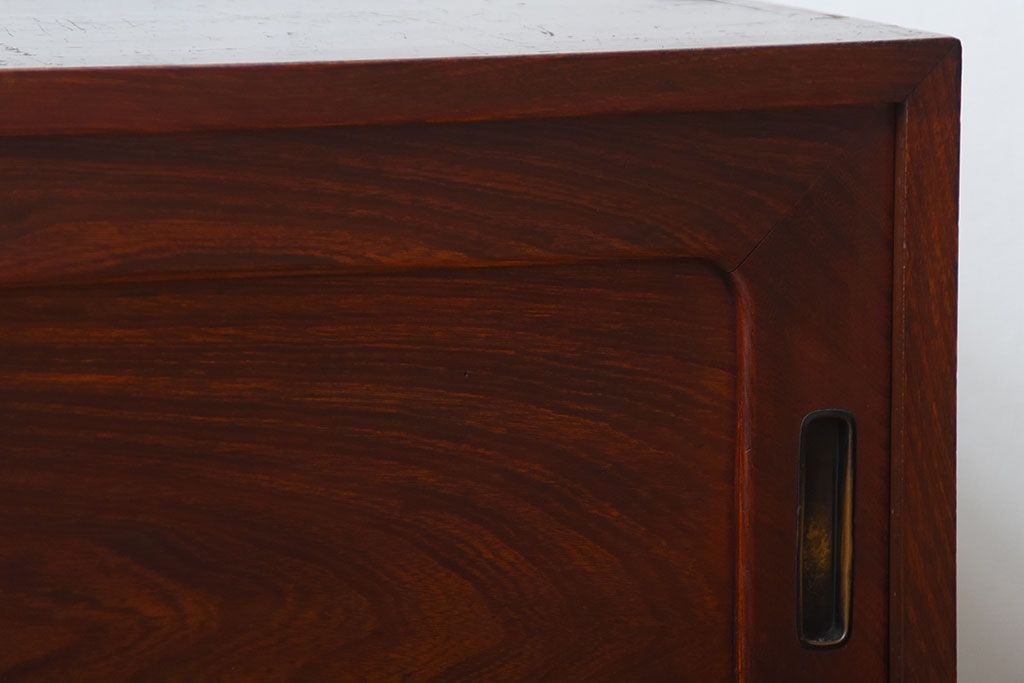 アンティーク家具　和製アンティーク　古い木製の和風なローボード