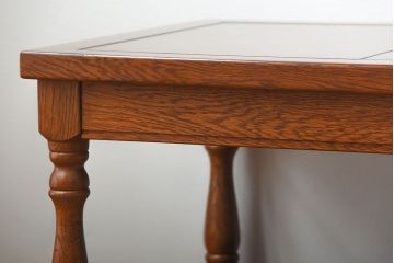 中古　コスガ(KOSUGA)製　ナラ材のセンターテーブル