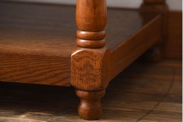 中古　コスガ(KOSUGA)製　ナラ材のセンターテーブル