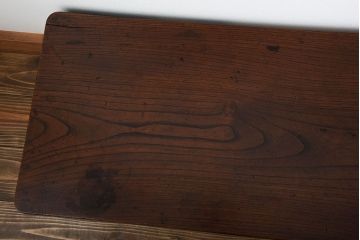 アンティーク家具　古民具・骨董　古い欅材のモダンなアンティーク座卓