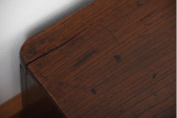 アンティーク家具　古民具・骨董　古い欅材のモダンなアンティーク座卓