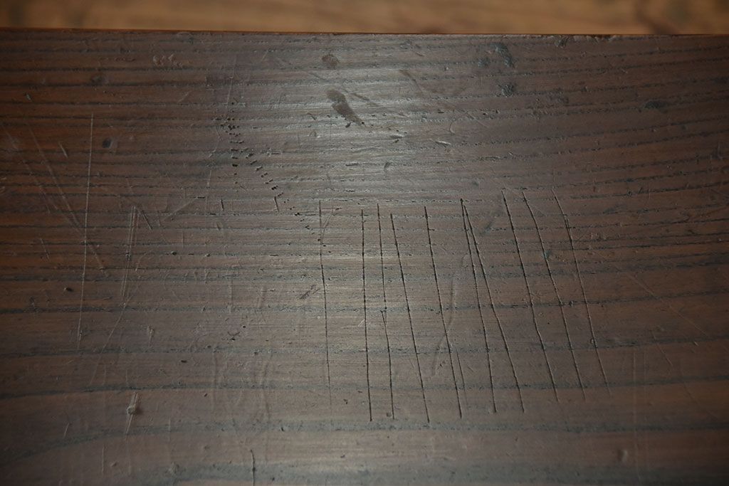 アンティーク家具　古民具・骨董　古い欅材のモダンなアンティーク座卓