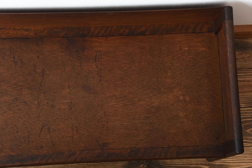 アンティーク家具　和製アンティーク　古い木製のシンプルな机(飾り棚)