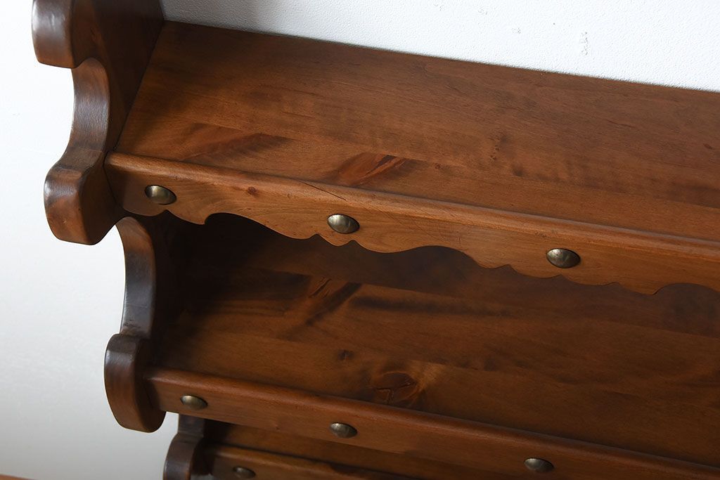 中古　木製のおしゃれなウォールラック(壁掛け飾り棚)