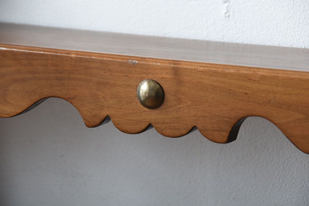 中古　木製のおしゃれなウォールラック(壁掛け飾り棚)