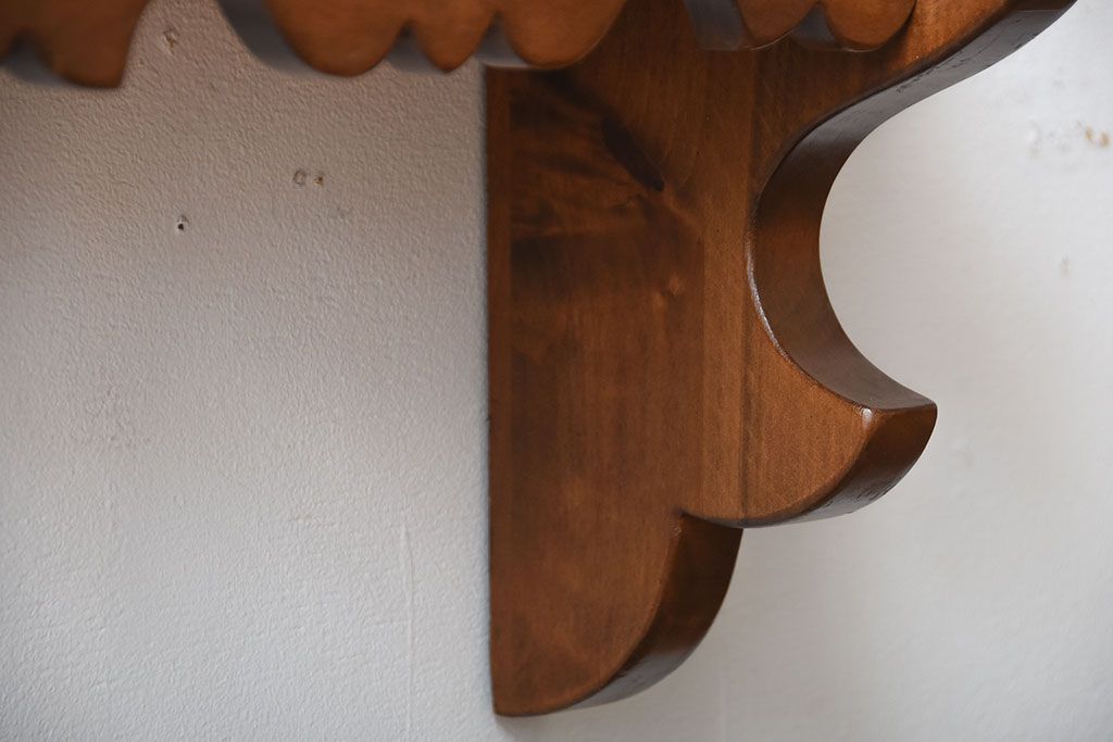 中古　木製のおしゃれなウォールラック(壁掛け飾り棚)