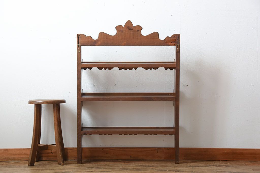 中古　木製のおしゃれなウォールラック(壁掛け飾り棚)