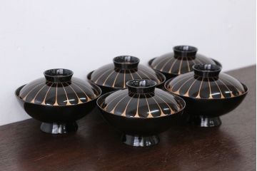 アンティーク雑貨　アンティーク　古い木製菊花椀5客(漆器)