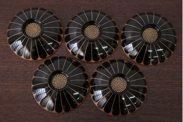 アンティーク雑貨　アンティーク　古い木製菊花椀5客(漆器)